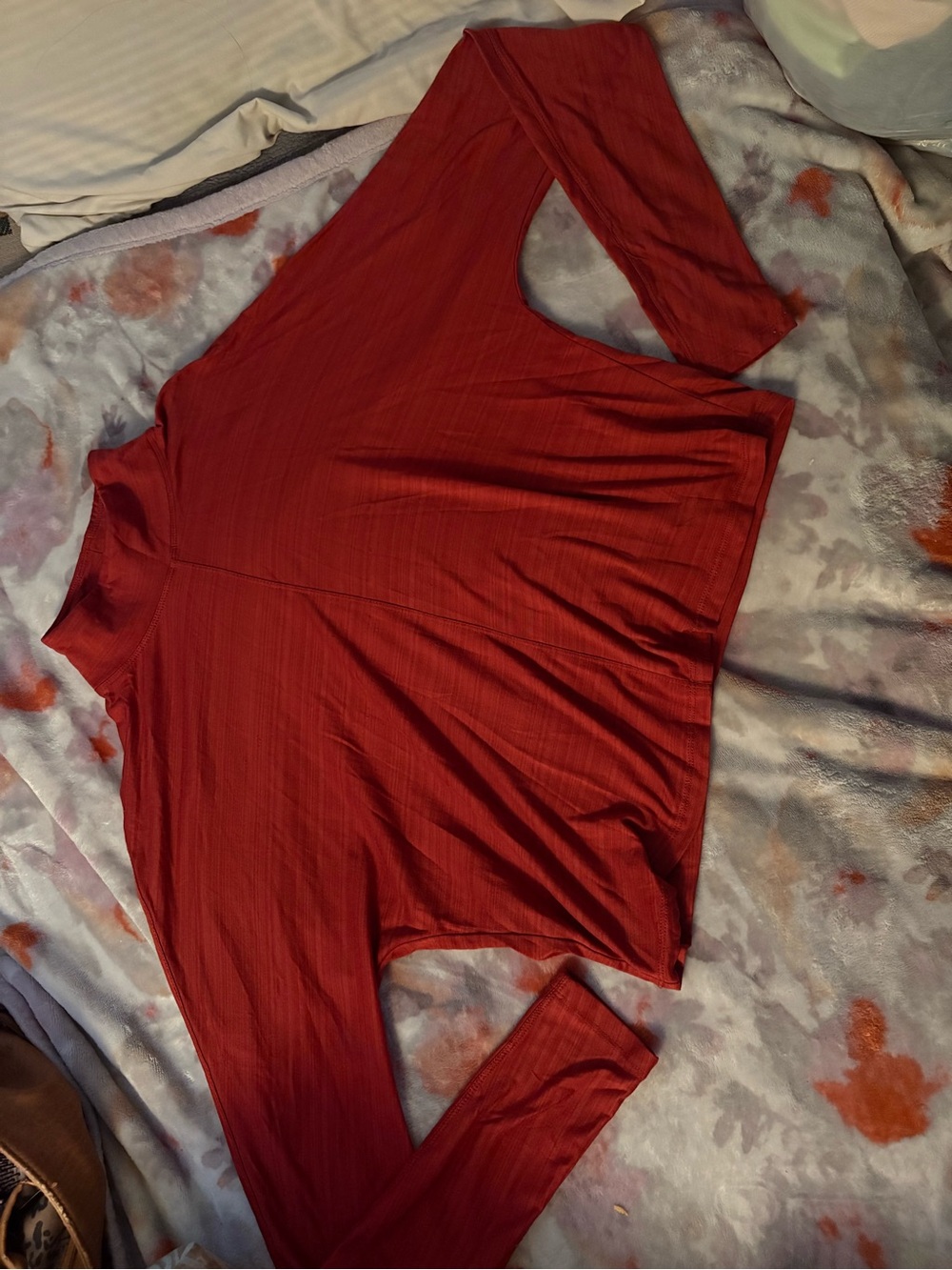Kyodan Women's Long-Sleeve Mock Neck Top in Deep Red